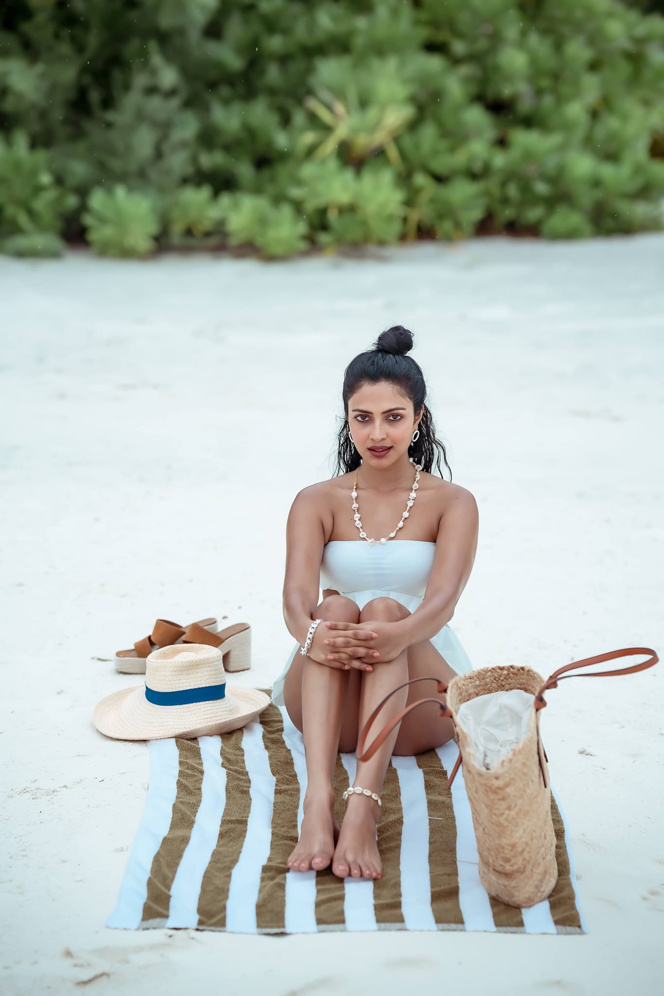 Amala Paul Vacation at Maldives viral Beach Photos