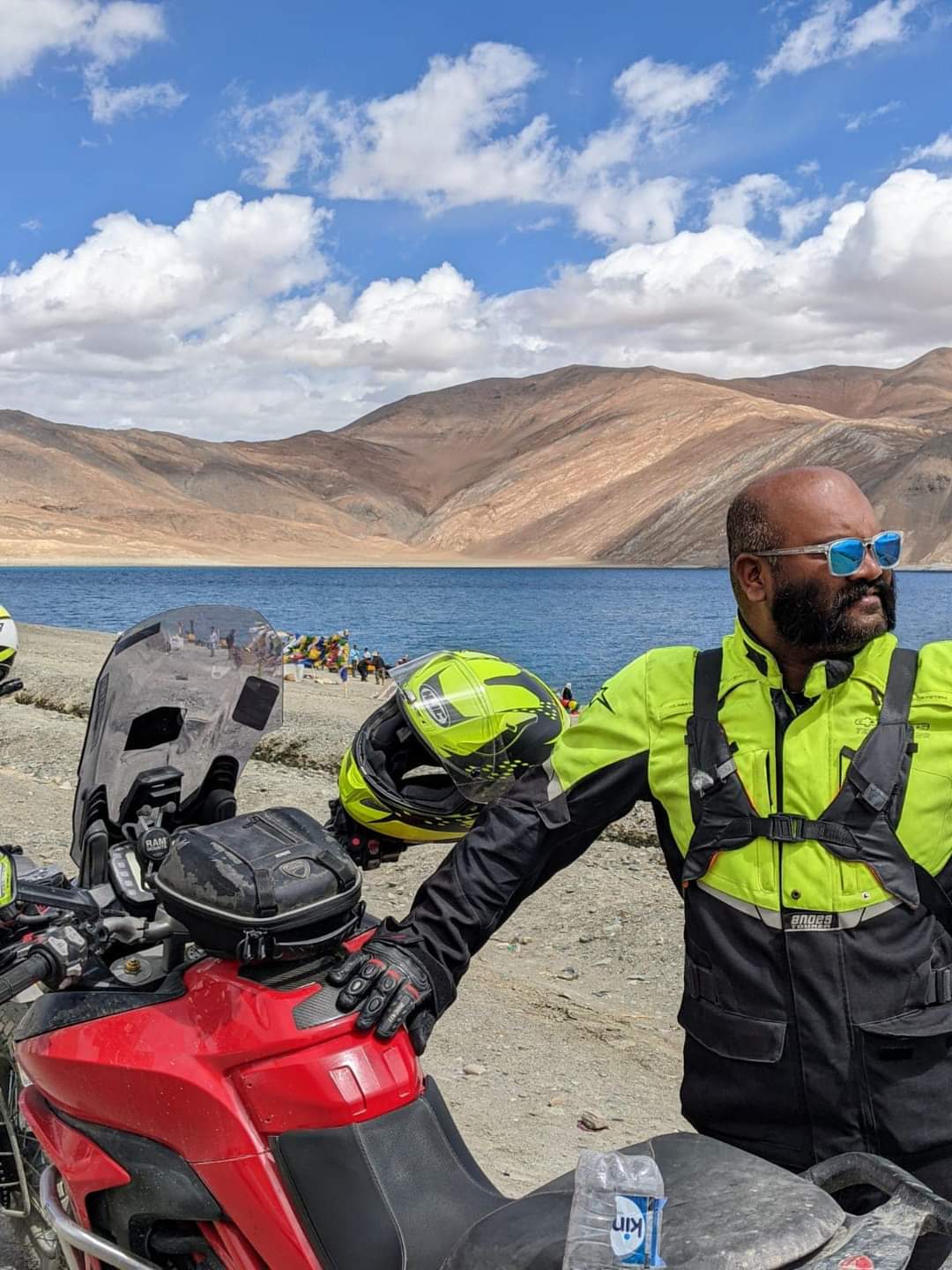 Ajith Kumar AK Repairs His Friend Vasanth Ducati Bike