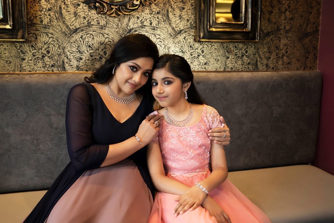 Meena Wishes Her Daughter Nainika Birthday with Tour Video