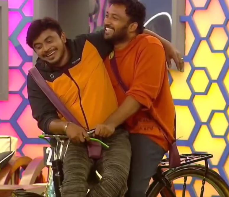 Amudhavanan about azeem and vikraman in cycle task bigg boss