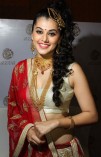 Taapsee Pannu (aka) Actress Tapsee