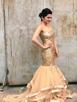 Dhivyadharshini (aka) Dhivya dharshini