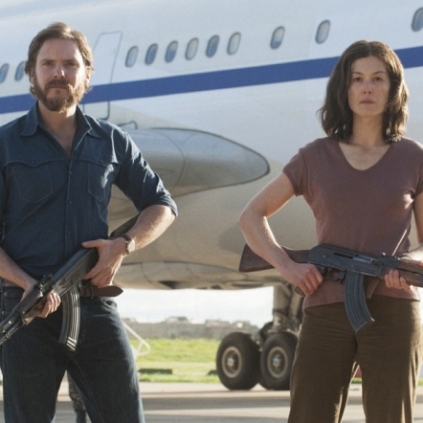 7 Days In Entebbe Official Trailer Rosamund Pike Daniel Brühl