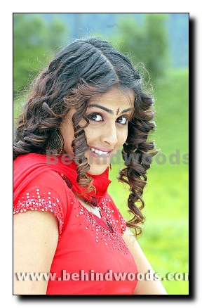 Actress Genelia Gallery
