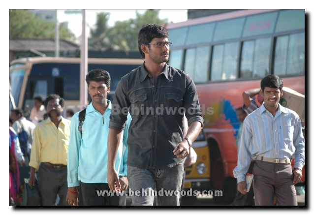 Thimiru Movie Galley