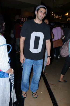 Aditya Roy Kapur (aka) Aditya RoyKapur