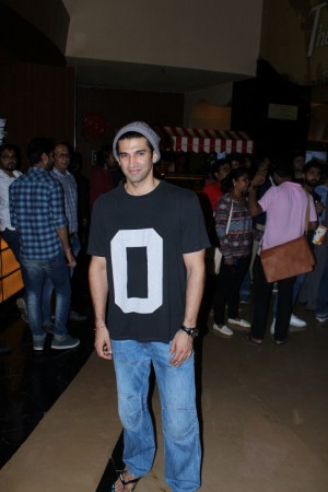 Aditya Roy Kapur (aka) Aditya RoyKapur