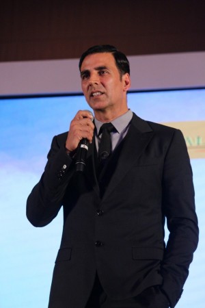 Akshay Kumar (aka) Akshay