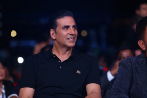 Akshay Kumar (aka) Akshay