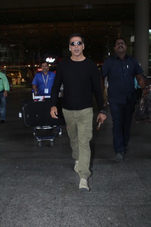 Akshay Kumar (aka) Akshay