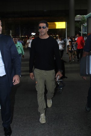 Akshay Kumar (aka) Akshay