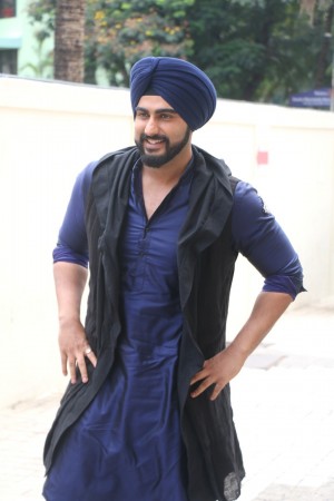 Arjun Kapoor (aka) ArjunKapoor