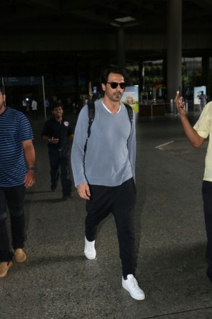 Arjun Rampal (aka) ArjunRampal