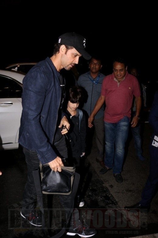 Hrithik Roshan (aka) HrithikRoshan