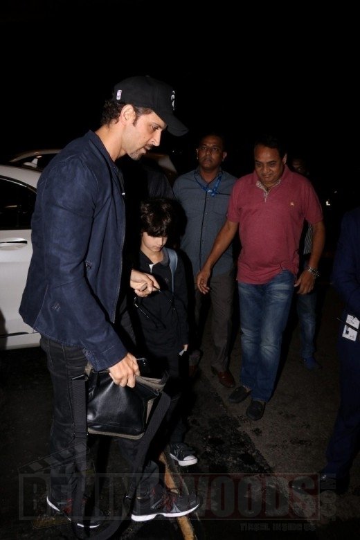 Hrithik Roshan (aka) HrithikRoshan