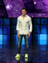 Hrithik Roshan (aka) HrithikRoshan