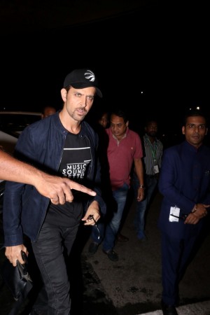 Hrithik Roshan (aka) HrithikRoshan