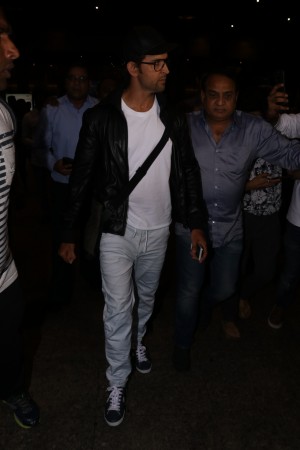 Hrithik Roshan (aka) HrithikRoshan