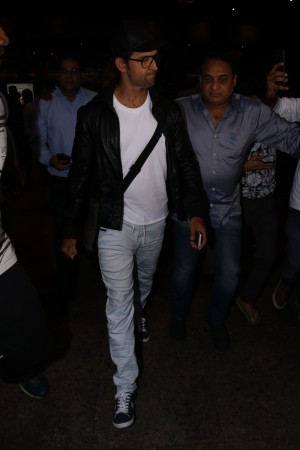 Hrithik Roshan (aka) HrithikRoshan