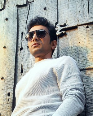 Pratik Gandhi (aka) Pratik Gandhii