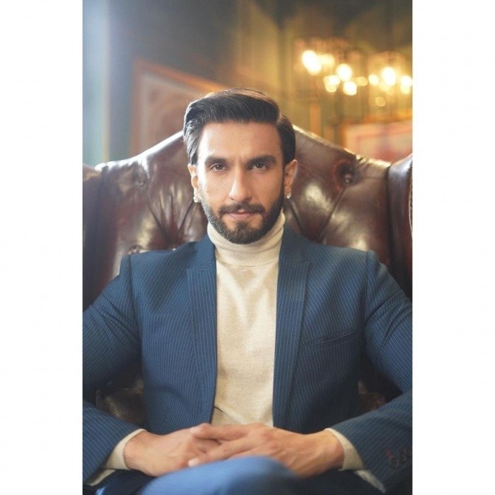 Ranveer Singh (aka) Ranveersingh