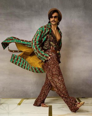 Ranveer Singh (aka) Ranveersingh