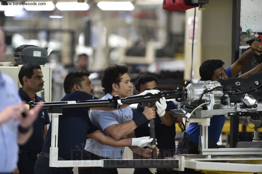 Sachin Tendulkar (aka) Sachin