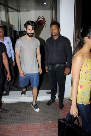 Shahid Kapoor (aka) ShahidKapoor