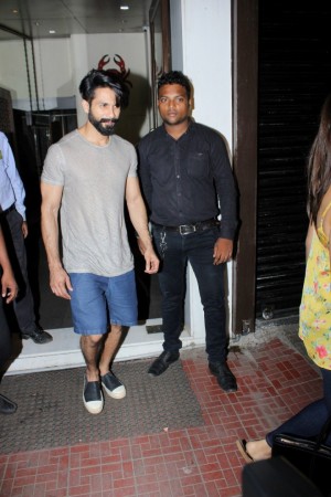 Shahid Kapoor (aka) ShahidKapoor