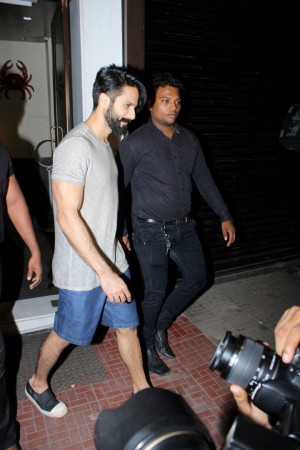 Shahid Kapoor (aka) ShahidKapoor