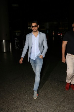 Sidharth Malhotra (aka) Siddharth Malhotraa