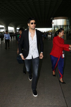 Sidharth Malhotra (aka) Siddharth Malhotraa