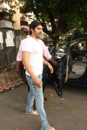 Varun Dhawan (aka) Varun
