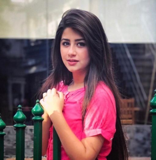 Aditi Bhatia (aka) AditiBhatia