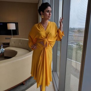 Kareena Kapoor (aka) Kareena Kapur