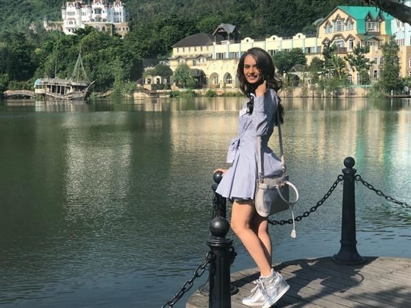 Manushi Chhillar (aka) Manushi Chillar