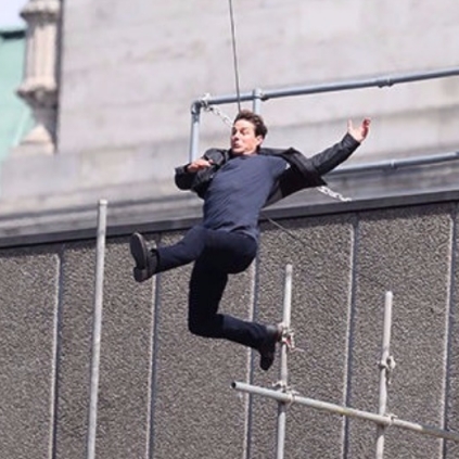 Actor TomCruise injured during MI 6 stunts shoot in London