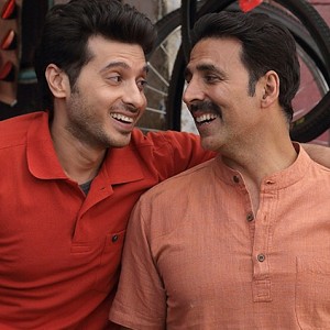 Wow: Will Toilet film become Akshay Kumar's second 100 cr. club of the year?