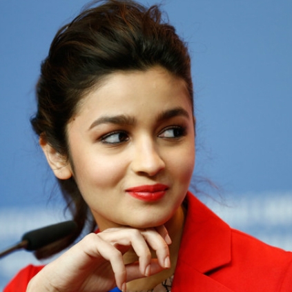 Alia Bhatt wants to work with Prabhas