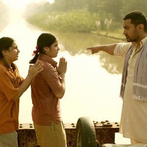 1200+ crores: Who leads- Baahubali 2 or Dangal?