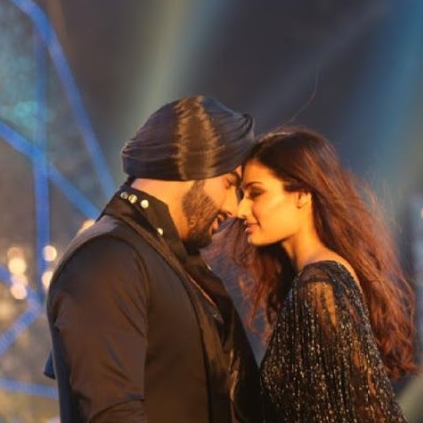 Mubarakan's Hawa Hawa video song is out