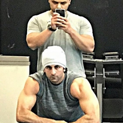 Ranbir Kapoor to portray six different looks for the biopic of Sanjay Dutt