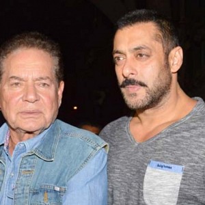 Salman Khan’s father Salim Khan watches Tubelight