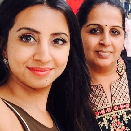 Sanjjanaa posts a picture with her mom following her nude scene controversy