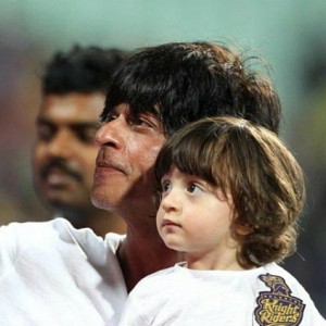 Shah Rukh Khan reveals interesting details about his autobiography