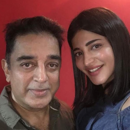 Shruti Haasan hosts a special screening of her film Behen Hogi Teri to her father Kamal Haasan