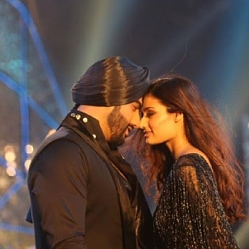 Mubarakan's Hawa Hawa video song