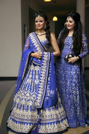 Aashka Goradia and Brent Goble's Colorful Sangeet