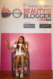 American Swan Beauty and the Blogger on Fame Box