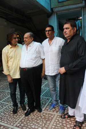 B Town Celeb At The Chautha Ceremony Of Inder Kumar